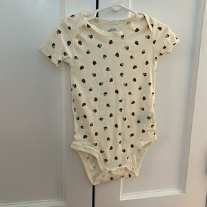 NWOT Size 24M Amazon Essentials Onesie